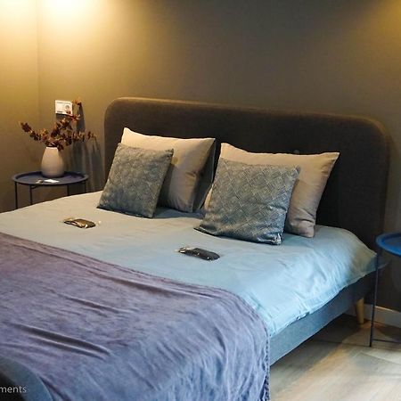 Apart-Hotel Kostjukowski Apartments Nizhynska 17 리비프 외부 사진