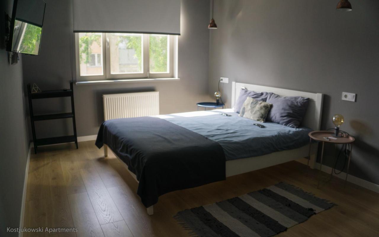 Apart-Hotel Kostjukowski Apartments Nizhynska 17 리비프 외부 사진
