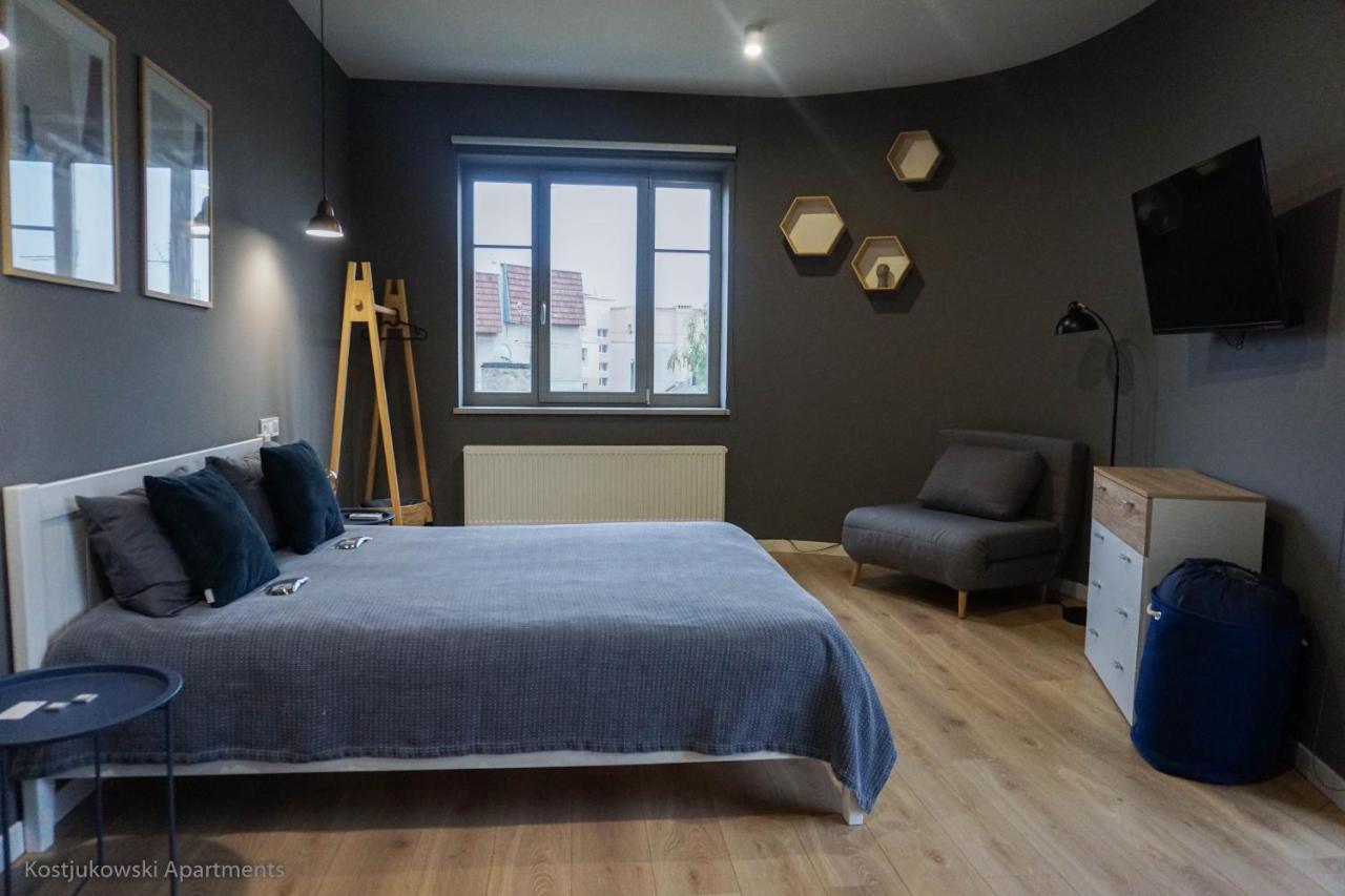 Apart-Hotel Kostjukowski Apartments Nizhynska 17 리비프 외부 사진
