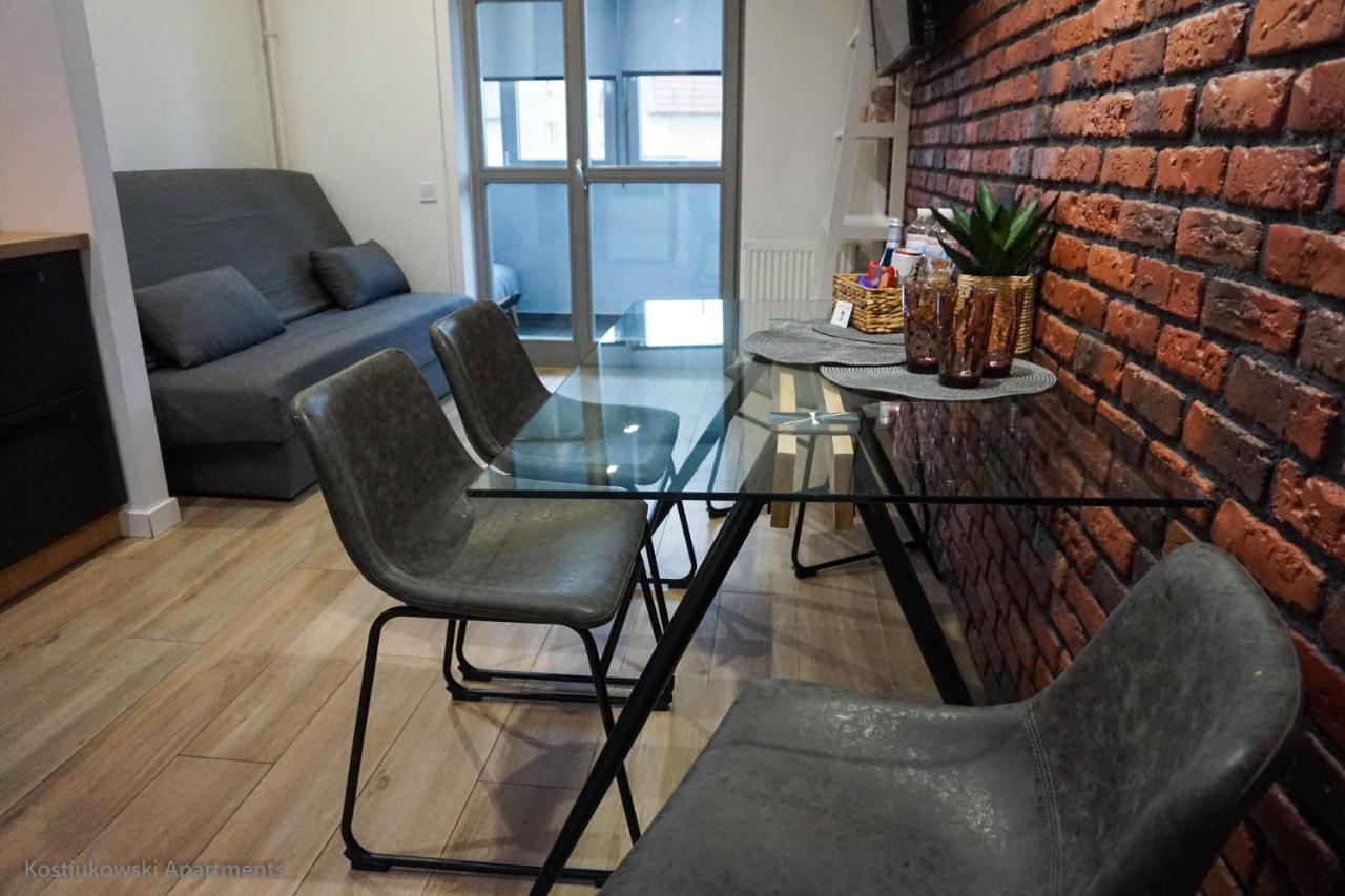 Apart-Hotel Kostjukowski Apartments Nizhynska 17 리비프 외부 사진